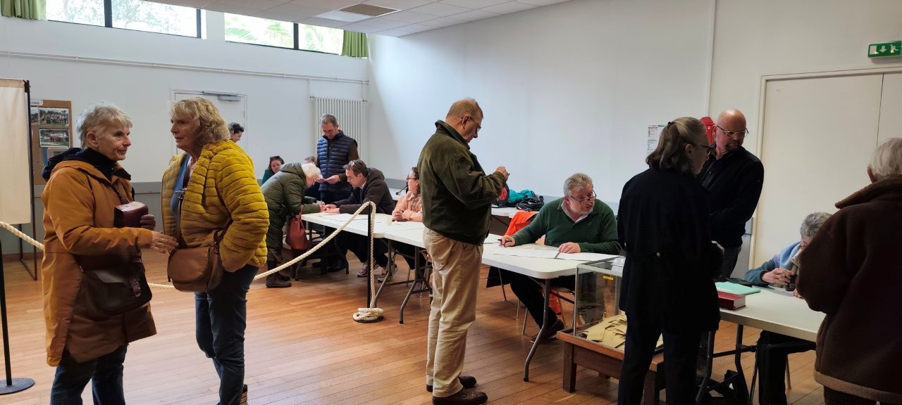 Municipales 1er tour Plougasnou dimanche 15 mars 2026. Photo pyb29